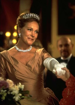 In the film Princess in spite of herself, Julie Andrews plays Queen Renaldi of Genovia.