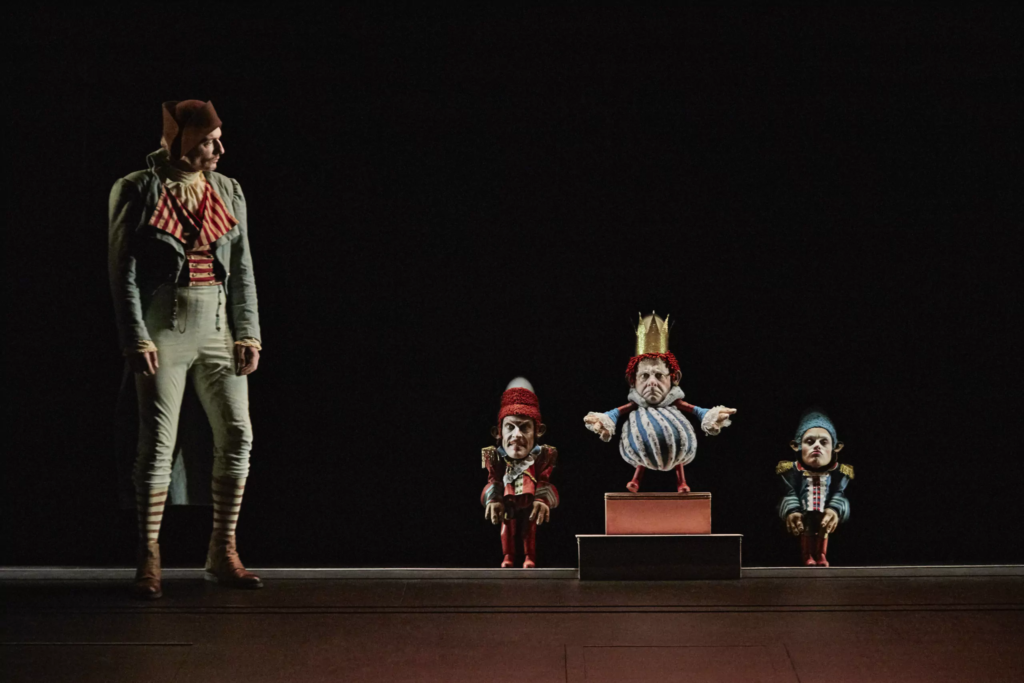 Gulliver's Journey, directed by Christian Hecq and Valérie Lesort, won 2 Molières.